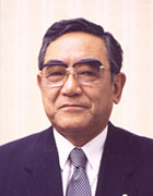 岡山県アパレル工業組合 理事長 河合達朗