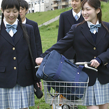 学生服